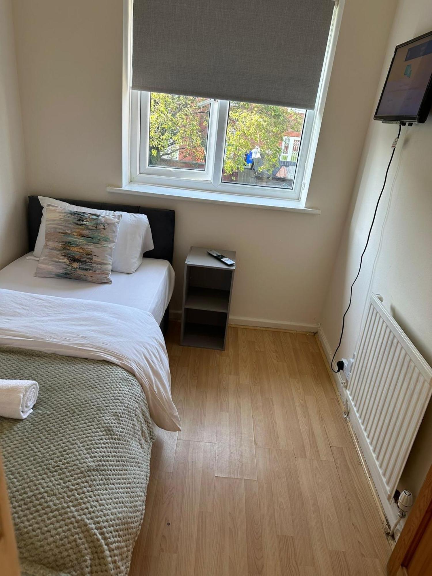 3 Bedroom Apartment Close To Manchester City Stadium And Coop Live Exterior foto