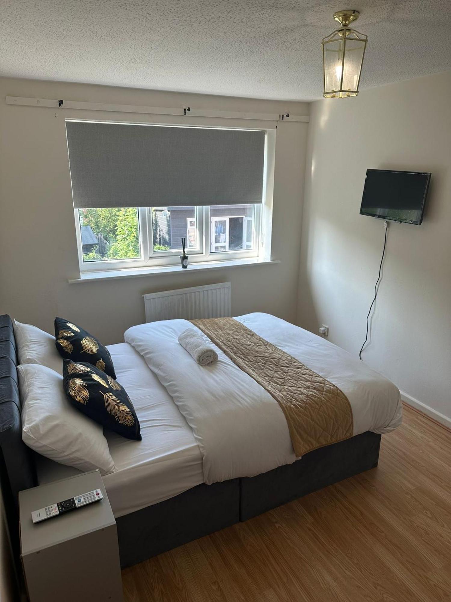 3 Bedroom Apartment Close To Manchester City Stadium And Coop Live Exterior foto