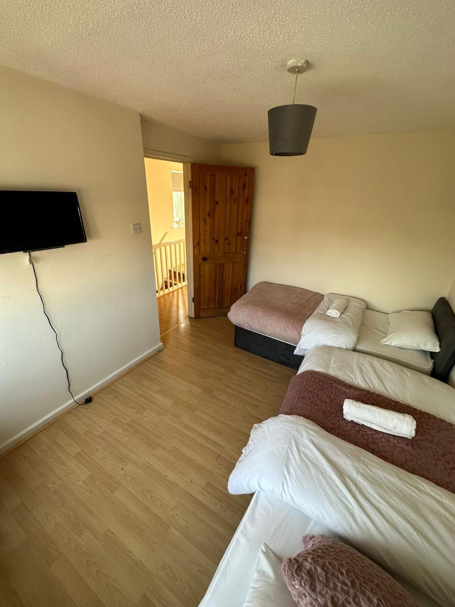 3 Bedroom Apartment Close To Manchester City Stadium And Coop Live Exterior foto